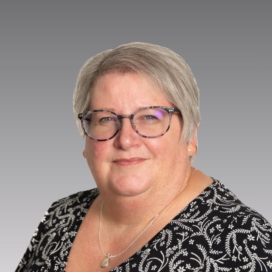 Headshot of Catherine Simmons